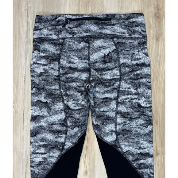 Lululemon Pace Rival Crop Tights 22” Luxtreme Hazy Days Black White sz 6 / S - Picture 11 of 15